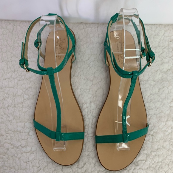 MaxMara Women's Turquoise Patent Leather Flat T-Strap Sandals Size 40/10 - Picture 2 of 9